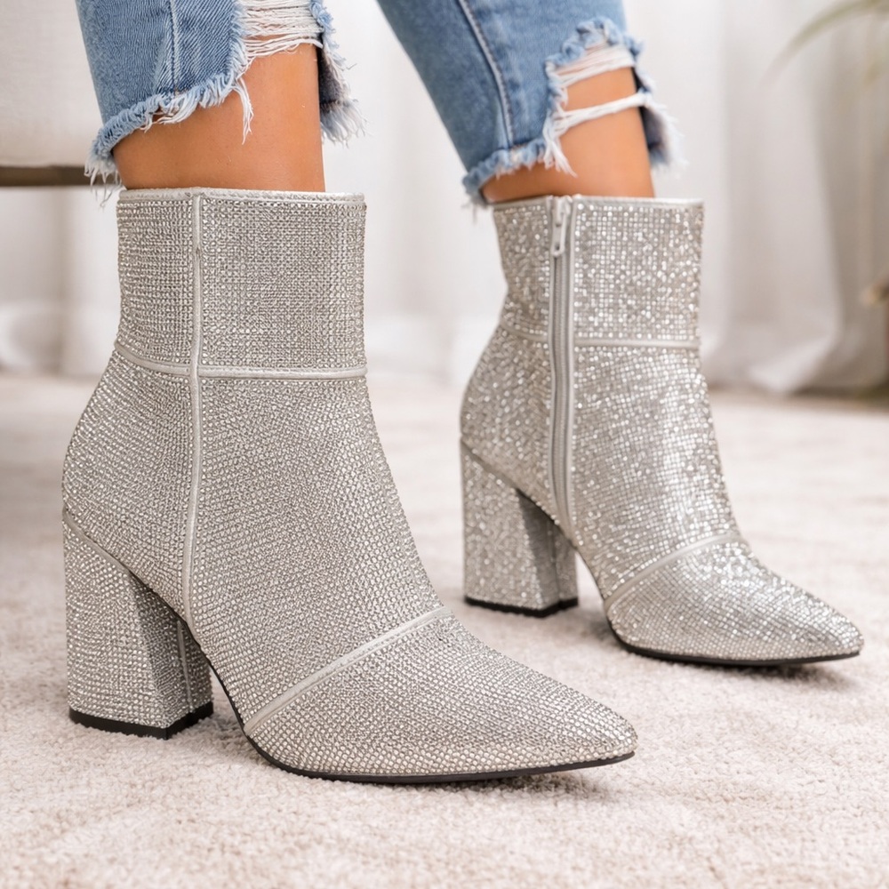 A New Day Silver Sparkly Ankle Boots Size 8.5 Block Heel